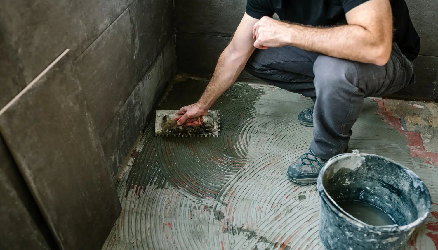 Hydroizolacja piwnicy - skuteczne metody przeciwwilgociowe
