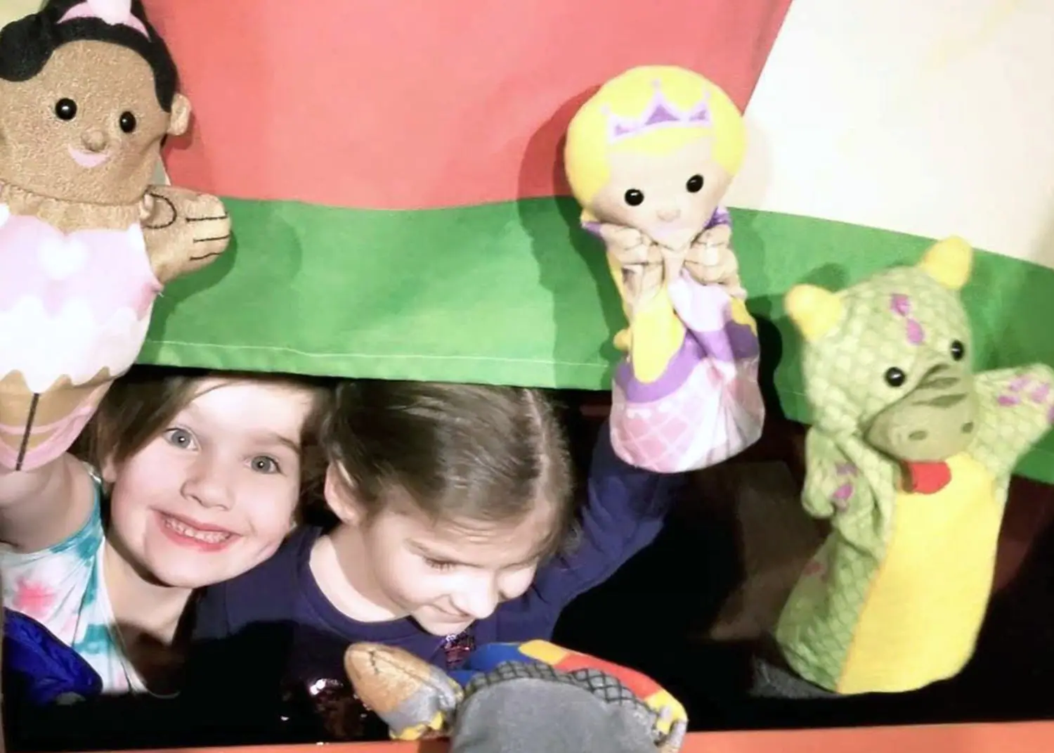 Domowy teatr lalek - tworzenie spektakli dla całej rodziny
